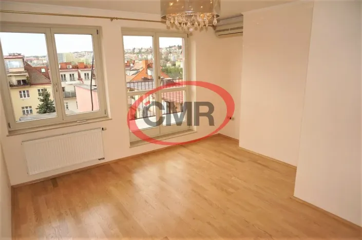 Pronájem bytu 3+1, Praha, Nad Panenskou, 126 m2
