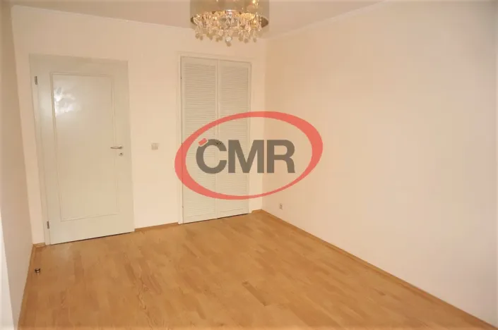 Pronájem bytu 3+1, Praha, Nad Panenskou, 126 m2