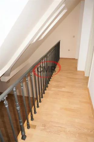Pronájem bytu 3+1, Praha, Nad Panenskou, 126 m2