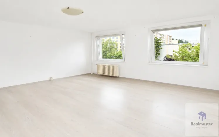 Prodej bytu 1+kk, Ústí nad Labem - Krásné Březno, Dr. Horákové, 32 m2