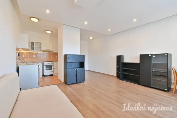 Pronájem bytu 2+kk, Brno, Táborského nábřeží, 56 m2