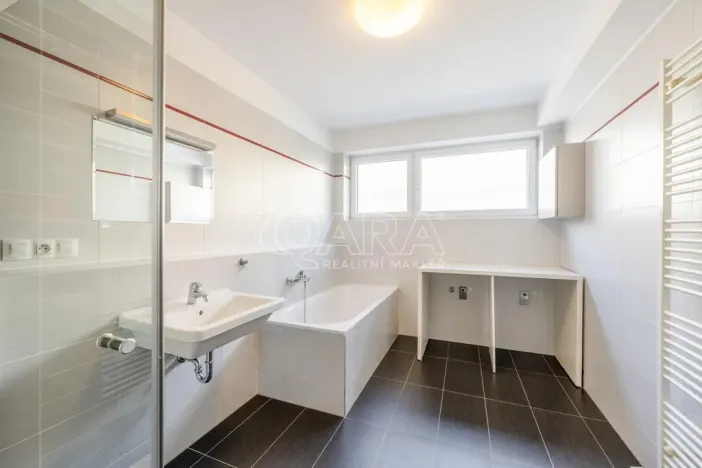 Pronájem bytu 3+kk, Strakonice - Strakonice I, Mlýnská, 90 m2