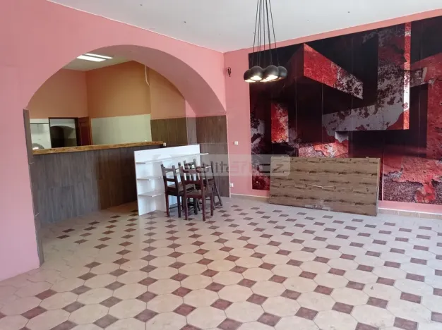 Pronájem obchodního prostoru, Nepomuk, náměstí Augustina Němejce, 69 m2