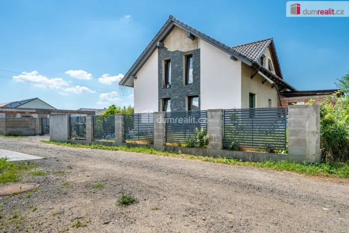 Prodej rodinného domu, Záluží, 159 m2
