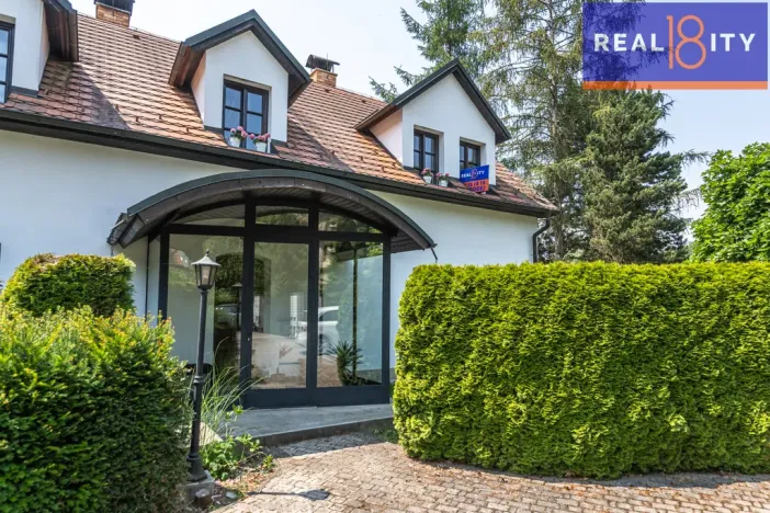 Prodej rodinného domu, Průhonice, Hlavní, 128 m2
