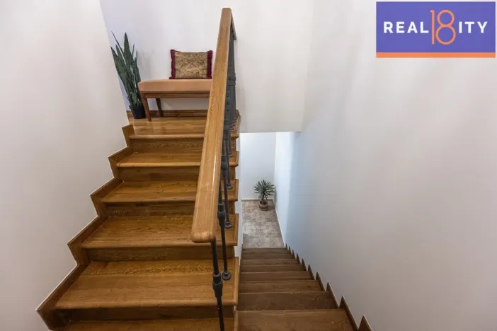 Prodej rodinného domu, Průhonice, Hlavní, 128 m2