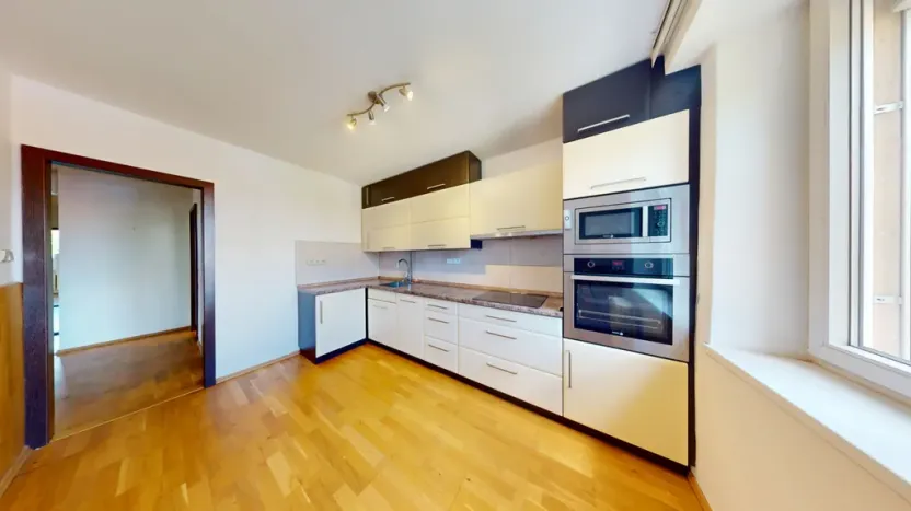Pronájem bytu 3+1, Ostrava - Mariánské Hory, Mojmírovců, 63 m2