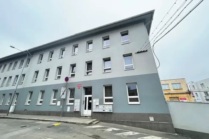 Pronájem kanceláře, Plzeň, Železniční, 58 m2
