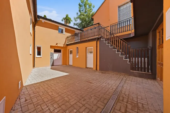 Prodej rodinného domu, Čelechovice na Hané - Studenec, 350 m2