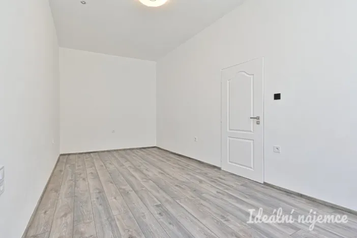 Pronájem bytu 2+1, Brno, Vachova, 65 m2