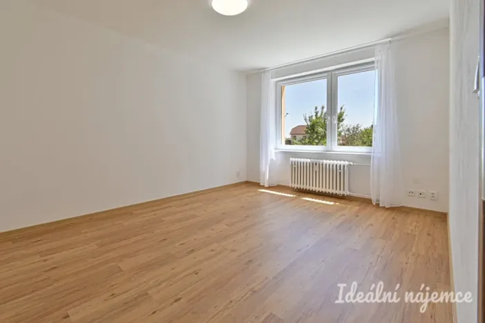 Pronájem bytu 2+1, Brno, Medlánecká, 57 m2