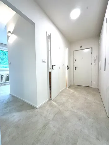 Pronájem bytu 3+1, Praha - Vokovice, Jemenská, 71 m2