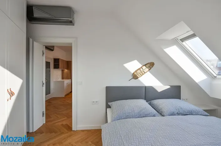Pronájem bytu 2+kk, Praha - Žižkov, U Rajské zahrady, 51 m2