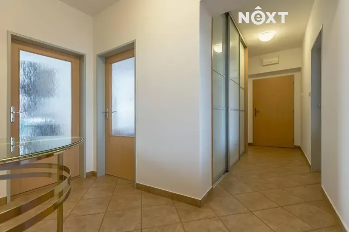 Prodej bytu 3+1, Zliv, Dolní náměstí, 89 m2