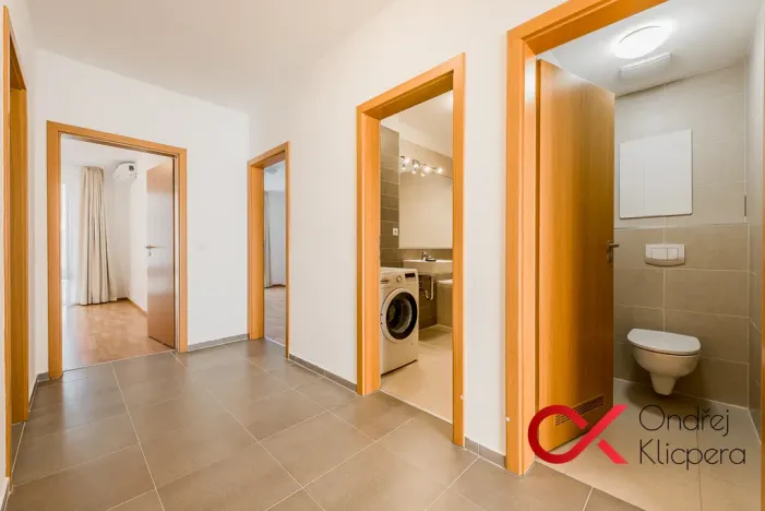 Pronájem bytu 3+kk, Říčany, Na Fialce, 103 m2