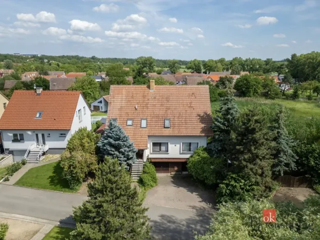 Prodej rodinného domu, Hodonice, 402 m2