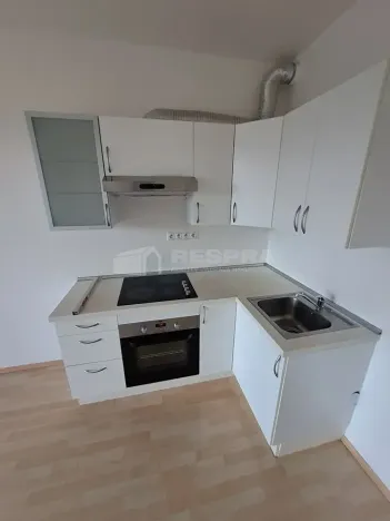 Pronájem bytu 1+kk, Praha - Hostivař, Athénská, 36 m2