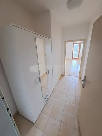 Pronájem bytu 1+kk, Praha - Hostivař, Athénská, 36 m2