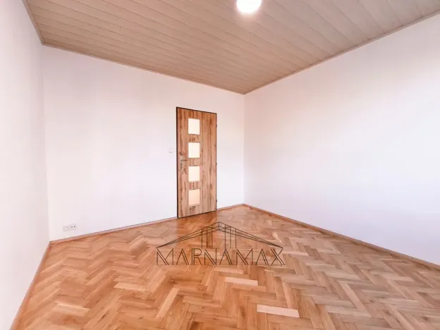 Pronájem bytu 3+1, Klášterec nad Ohří - Miřetice u Klášterce nad Ohří, Pod Stadionem, 64 m2
