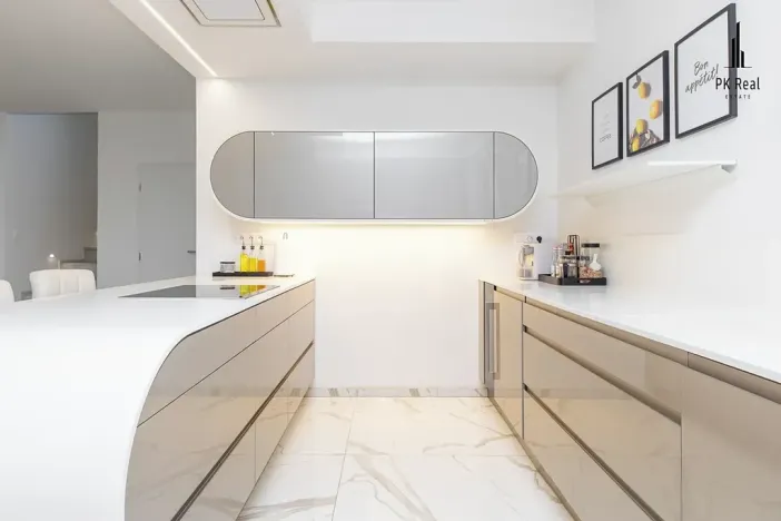 Prodej rodinného domu, Holasice, Čtvrtě, 136 m2