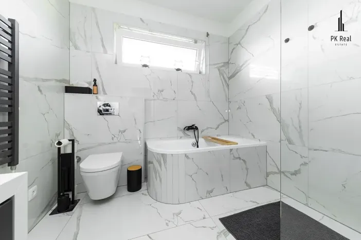 Prodej rodinného domu, Holasice, Čtvrtě, 136 m2