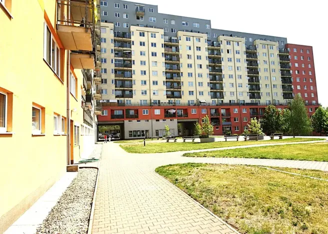 Pronájem bytu 2+kk, Praha - Troja, Hnězdenská, 46 m2