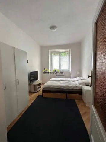 Pronájem bytu 3+1, Praha, Vrchlického, 70 m2