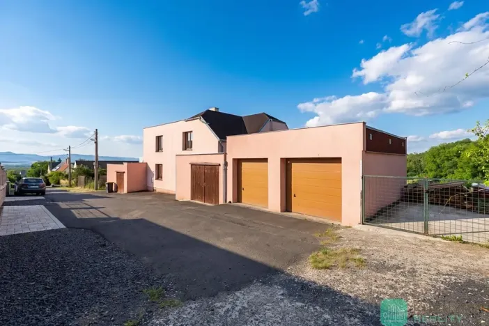 Prodej rodinného domu, Košťany, Na Hampuši, 265 m2
