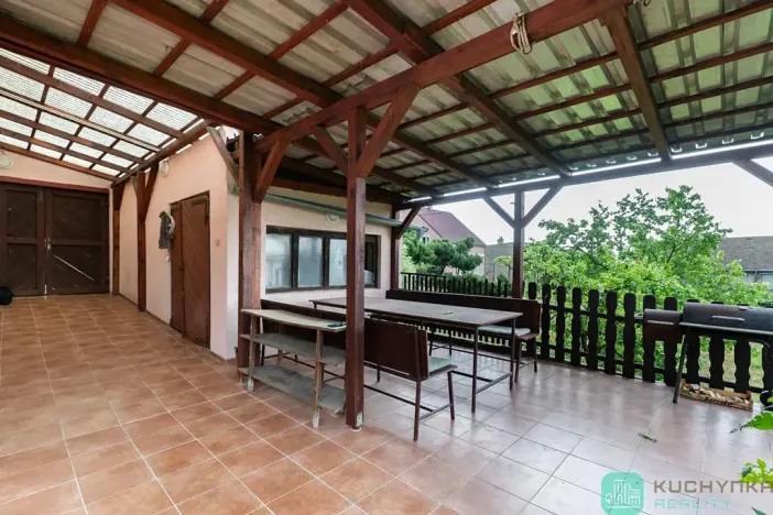Prodej rodinného domu, Košťany, Na Hampuši, 265 m2