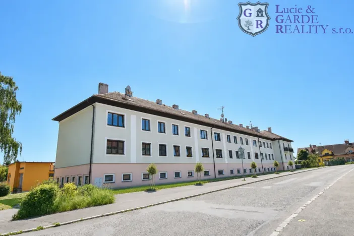 Prodej bytu 3+kk, Sedlčany, Sokolovská, 69 m2