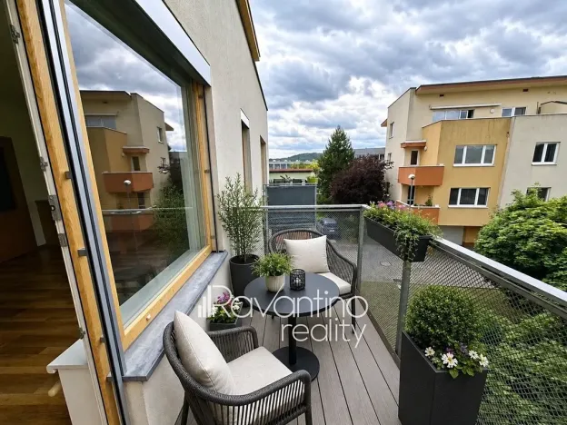 Pronájem bytu 1+kk, Brno, Podveská, 37 m2