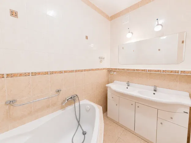 Prodej bytu 3+1, Olomouc - Hodolany, Jungmannova, 72 m2