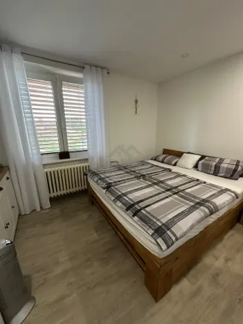 Prodej bytu 2+1, Byšice, 53 m2
