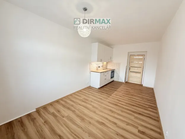 Pronájem bytu 1+kk, Plzeň, Masarykova, 24 m2
