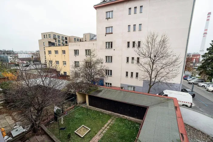 Pronájem bytu 1+kk, Praha - Michle, Brtnická, 30 m2