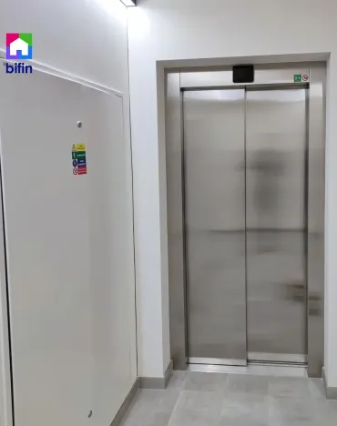 Prodej bytu 2+kk, Praha - Hloubětín, Poděbradská, 58 m2