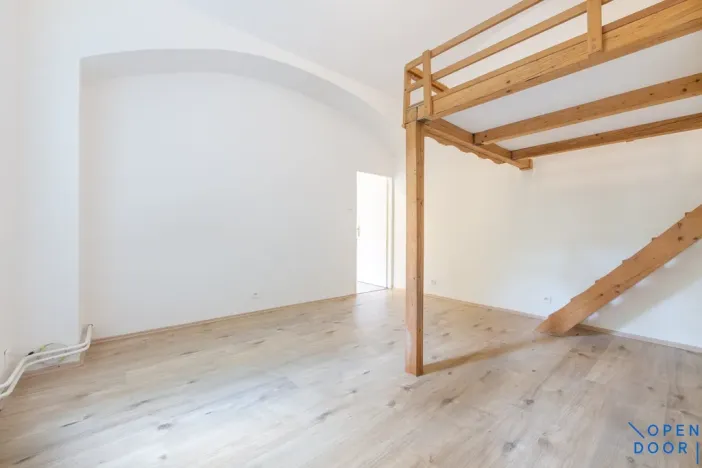 Pronájem bytu 2+kk, Praha - Žižkov, Husitská, 40 m2