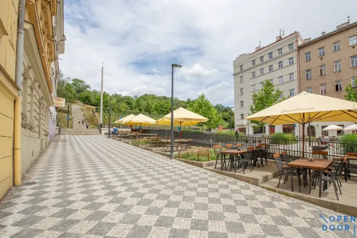 Pronájem bytu 2+kk, Praha - Žižkov, Husitská, 40 m2