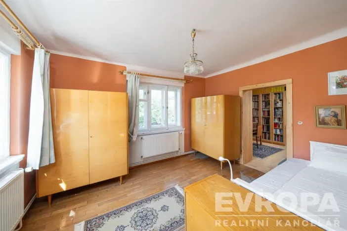 Prodej rodinného domu, Vrchlabí, U lázní, 200 m2