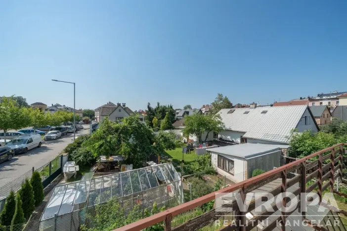 Prodej rodinného domu, Vrchlabí, U lázní, 200 m2