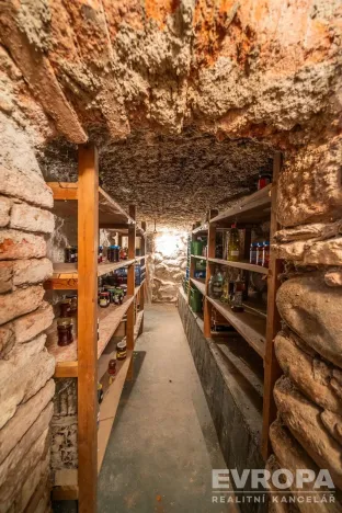 Prodej rodinného domu, Vrchlabí, U lázní, 200 m2
