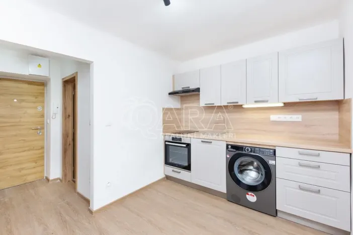 Pronájem bytu 1+1, Sezimovo Ústí, Lipová, 31 m2