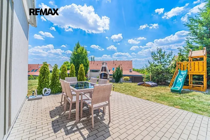 Prodej rodinného domu, Lidice, Starosty Hejmy, 148 m2