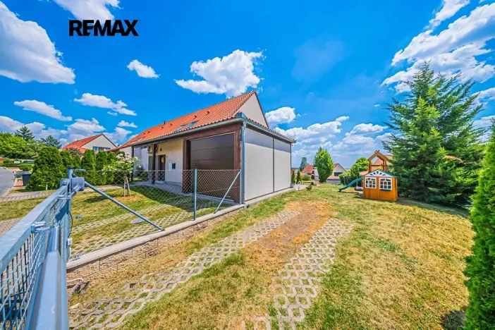 Prodej rodinného domu, Lidice, Starosty Hejmy, 148 m2