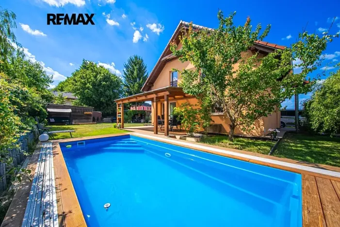 Prodej rodinného domu, Tuchlovice, U Školky, 130 m2