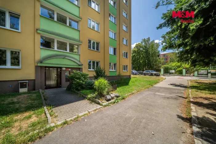 Prodej bytu 3+1, Plzeň - Lobzy, Rokycanská, 64 m2