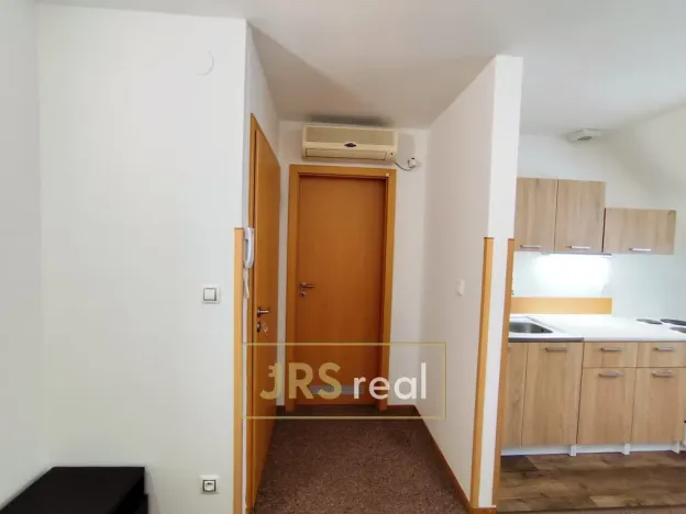 Pronájem bytu 1+1, Velké Pavlovice, 31 m2