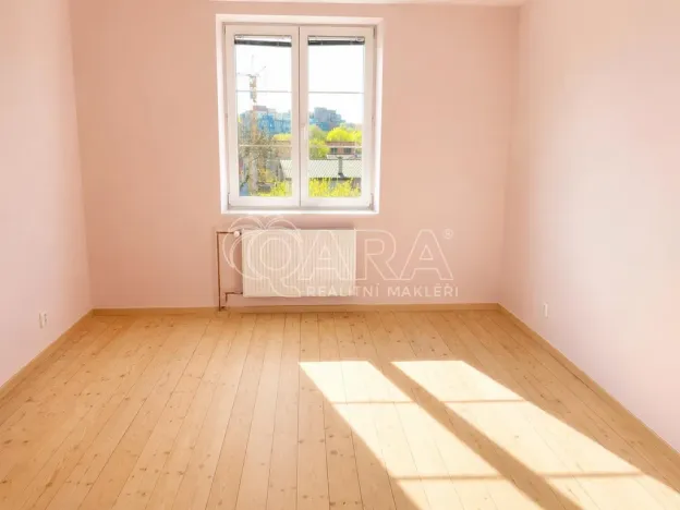 Pronájem rodinného domu, Ostrava - Zábřeh, Karpatská, 200 m2