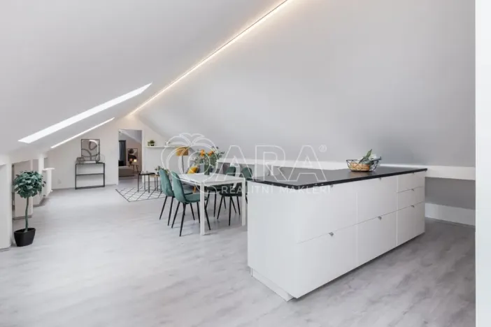 Prodej bytu 2+kk, Říčany - Radošovice, Říčanská, 79 m2
