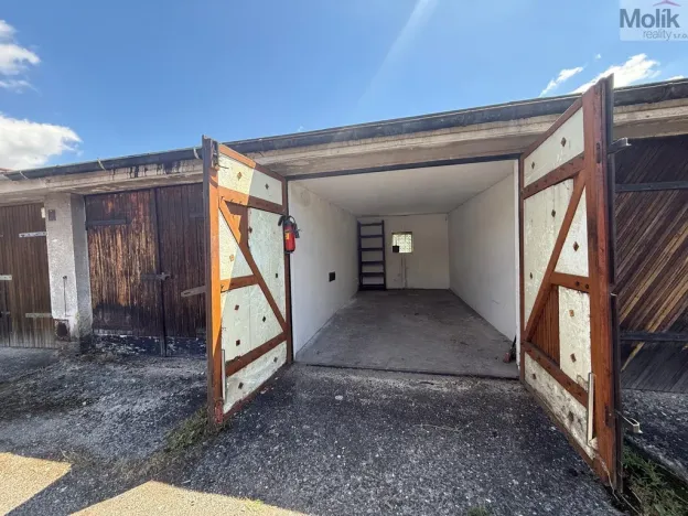 Pronájem garáže, Most, Pionýrů, 20 m2